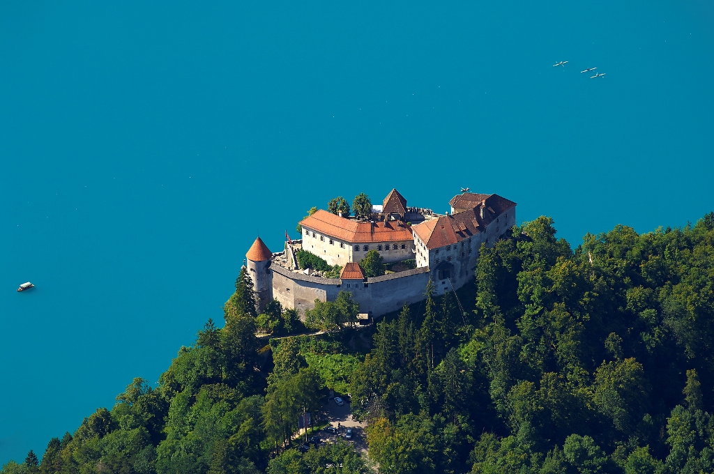 Lake Bled & Castle - www.slovenia.info